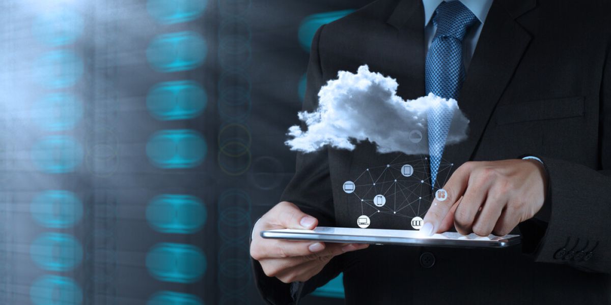 Felhő-munkás kerestetik: hogy költözzünk a felhőbe, ha nincs hozzá szakember?