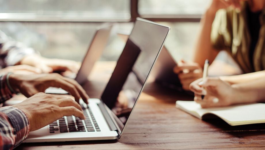 Eszközbeszerzés: a céges laptop kiválasztása